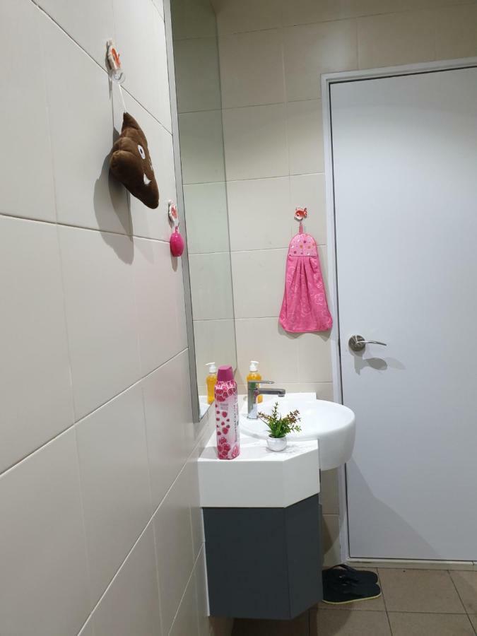 Corner Unit@I-City Family Suite Central Mall View Шах-Алам Екстер'єр фото
