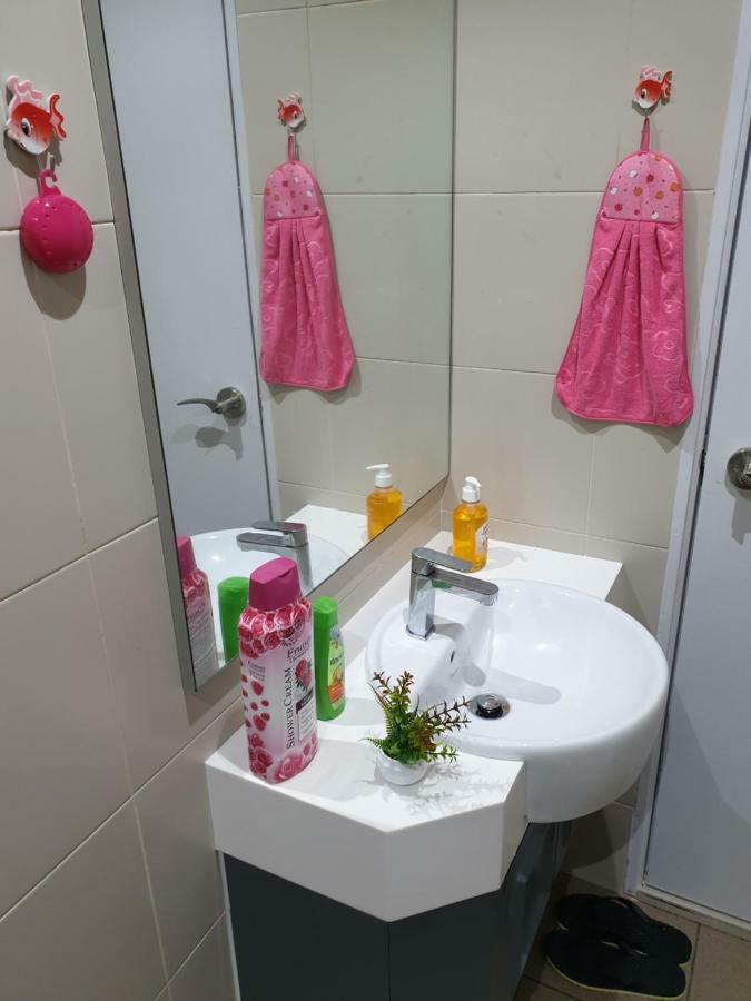 Corner Unit@I-City Family Suite Central Mall View Шах-Алам Екстер'єр фото