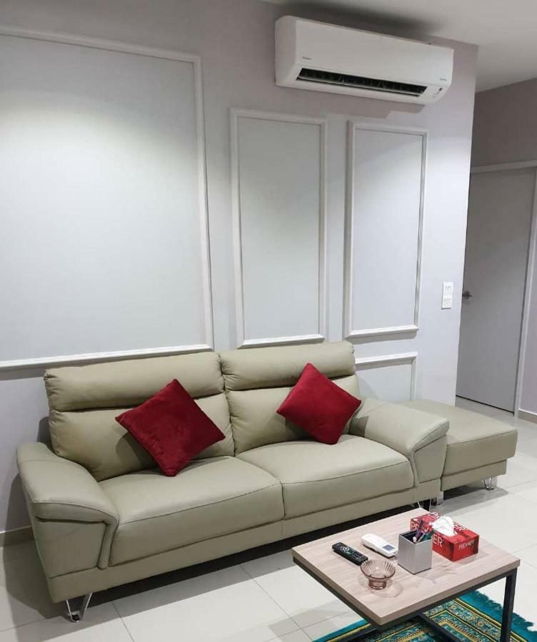Corner Unit@I-City Family Suite Central Mall View Шах-Алам Екстер'єр фото